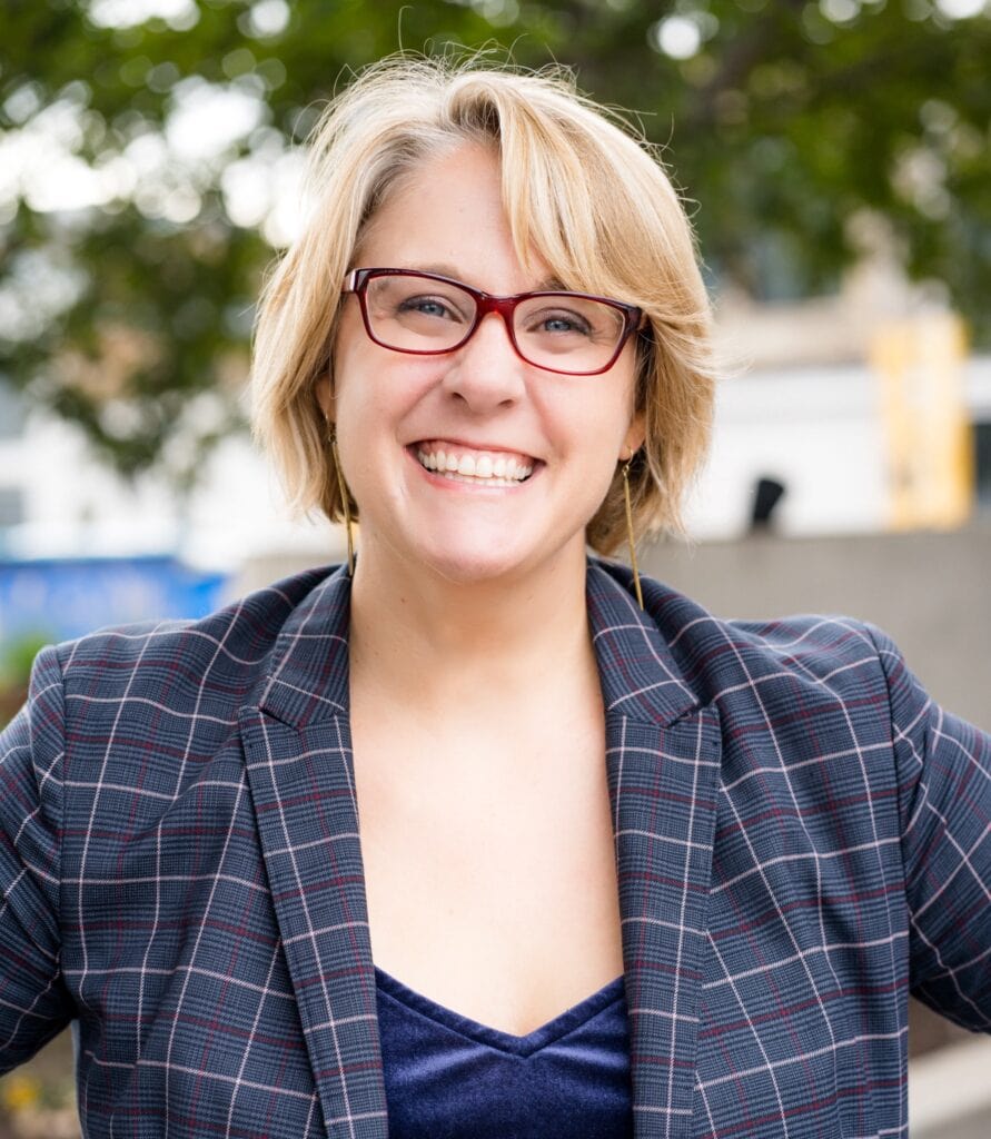 Axelson headshot